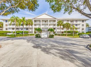 3635 Whitehall Dr APT 201, West Palm Beach, FL 33401