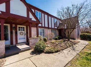 127 Greenview Dr, Indiana, PA 15701