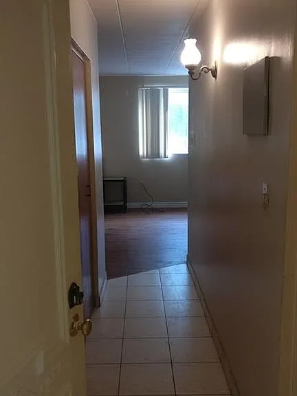 3044 Sandwich St #203 — Photo 5