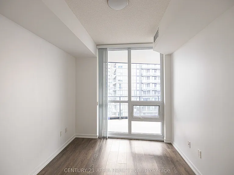50 Forest Manor Rd #2011 — Photo 14