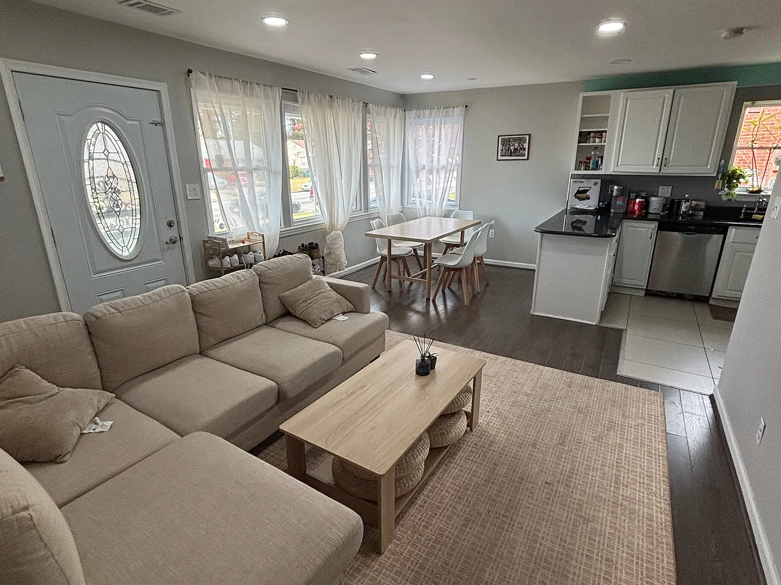 5 bed, 1613 sqft, $800 — Photo 4
