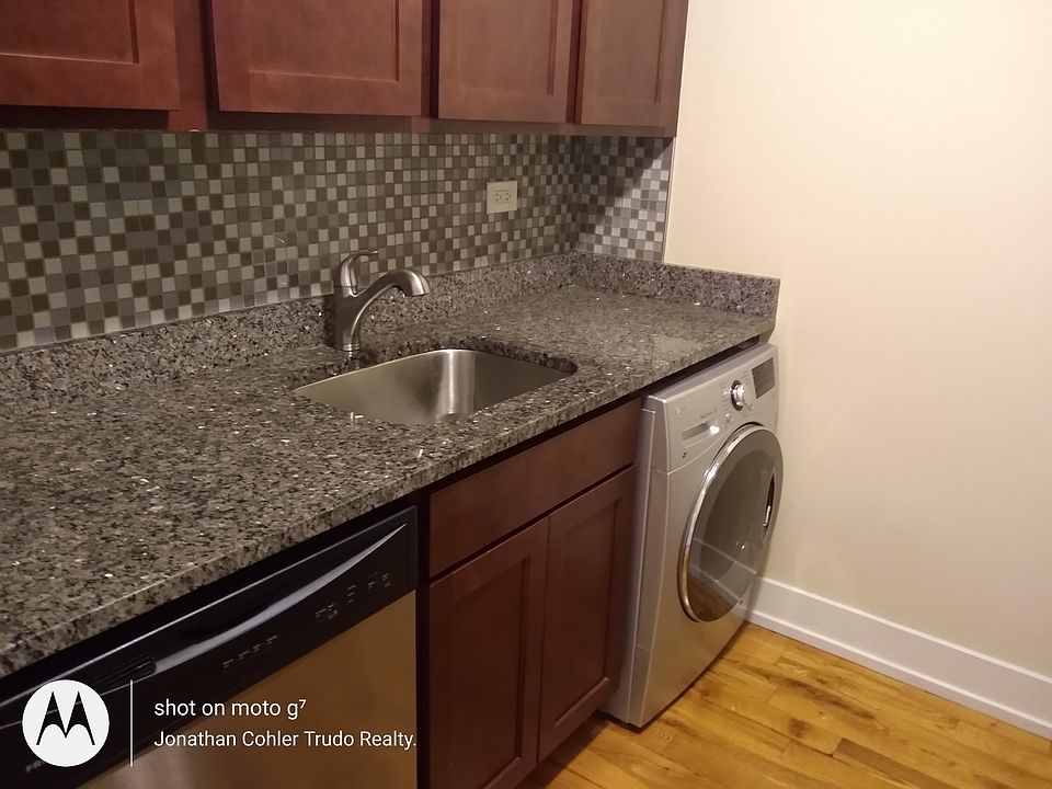 1st image of 555 W Arlington Pl APT 206