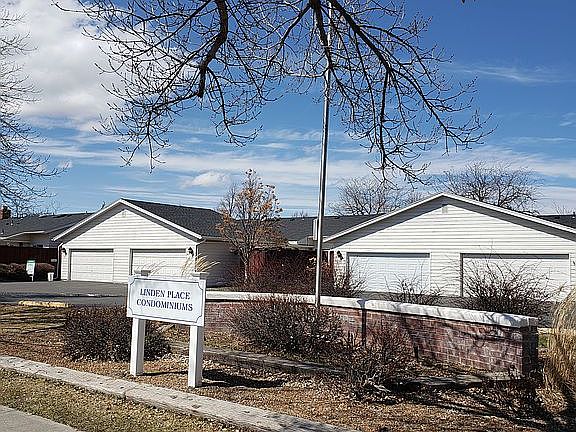 4th image of 857 Linden Pl Unit 857
