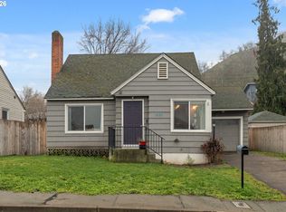 1620 E 13th Pl, The Dalles, OR 97058
