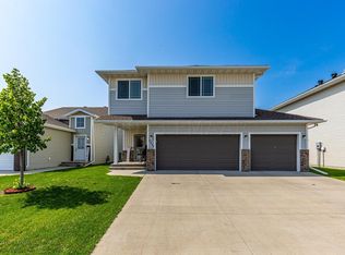 5438 Justice Dr S, Fargo, ND 58104