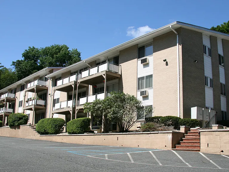 View Point Terrace — Photo 9