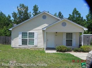 496 Mill Pond Dr, Phenix City, AL 36870