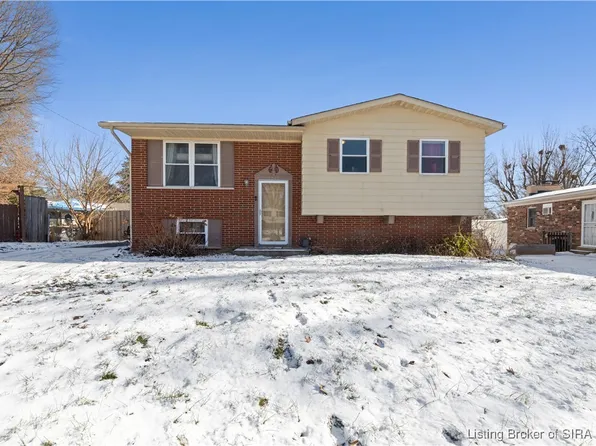 1242 Firwood Court, Jeffersonville, IN 47130