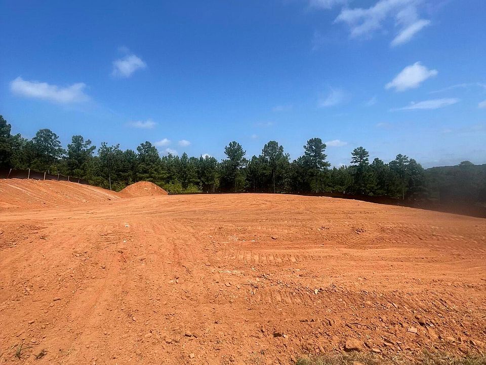 2nd image of 216 Creekside Trl
