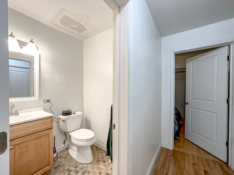 6711 N Sheridan Rd #S2 — Photo 14