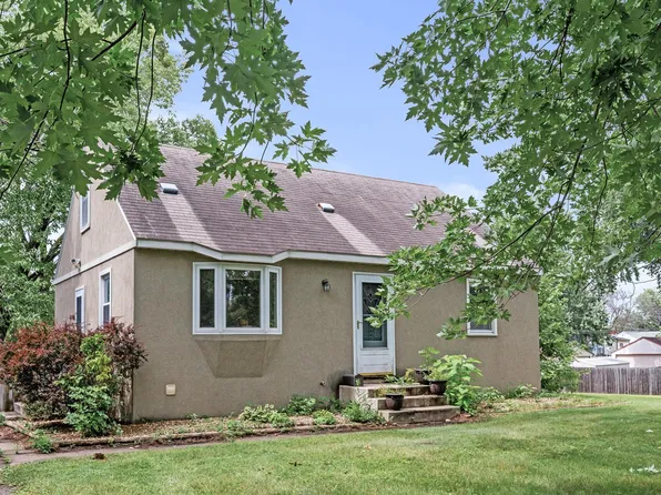 4680 2nd St NE, Fridley, MN 55421