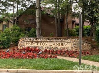 3229 Sayre Dr, Plainsboro, NJ 08540