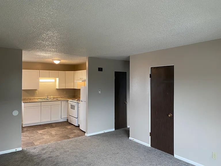 1130 Longstaff St #5 — Photo 3