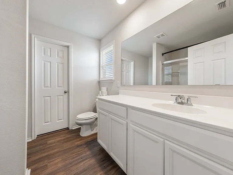 6231 Antares — Photo 24