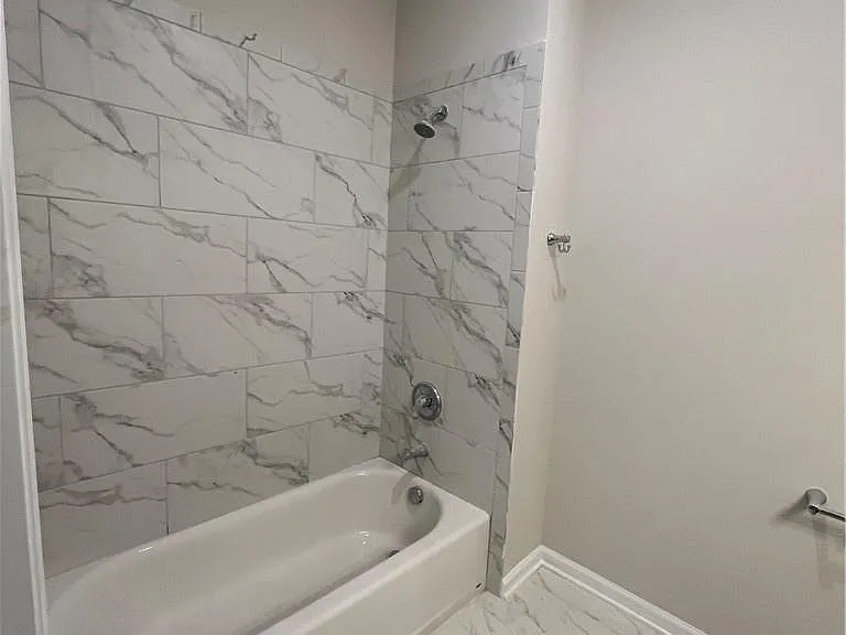 422 Tower Ridge Cir #422 — Photo 5