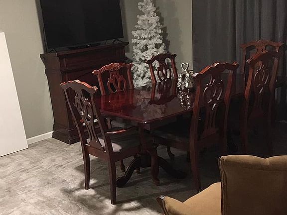 2nd image of 7794 Chancery Ct