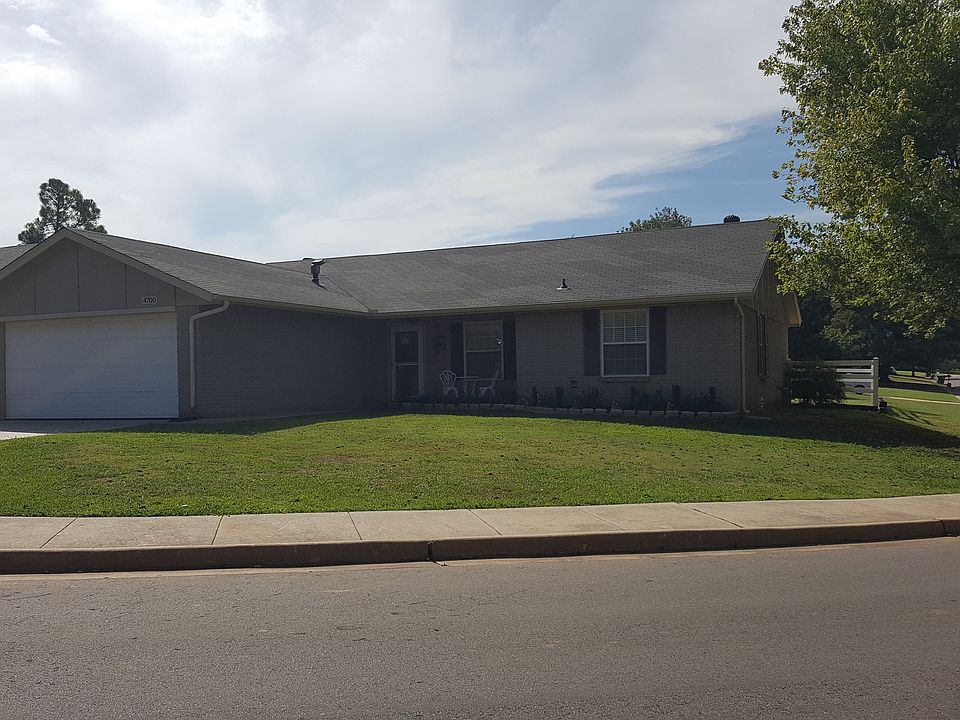 1st image of 4700 Forest Hills Dr