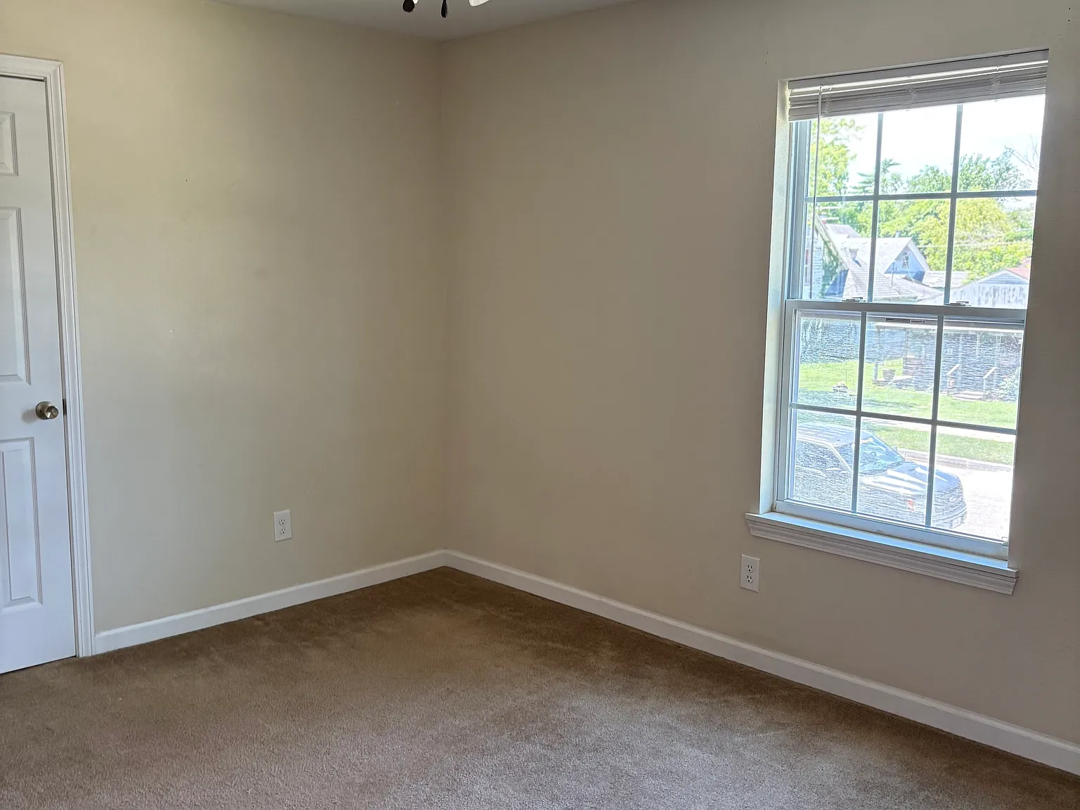1 bed, 650 sqft, $550 — Photo 3
