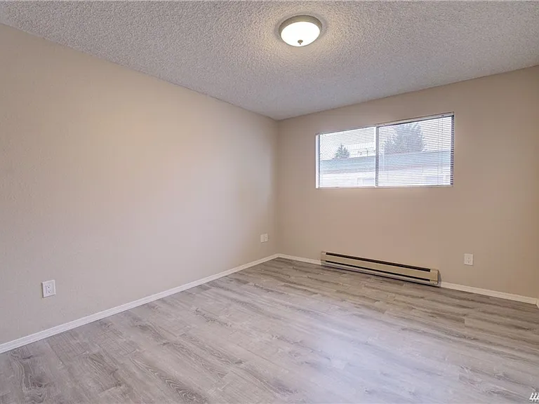 707 N 85th Street — Photo 7