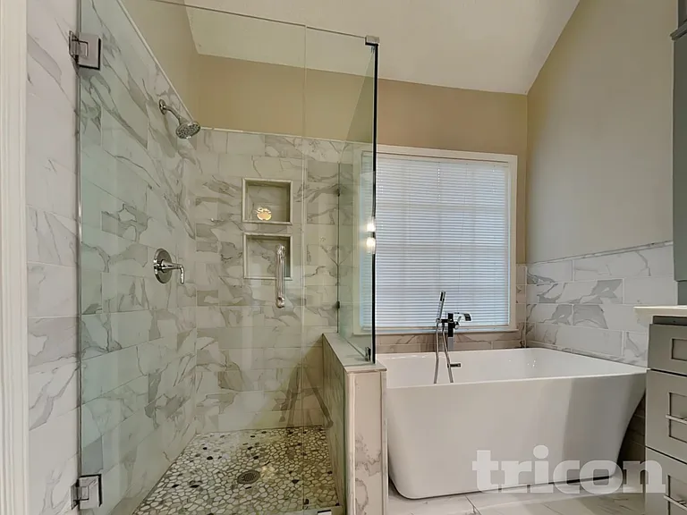4309 Magnolia Path — Photo 13