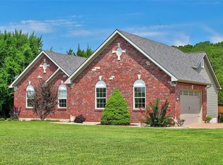 12882 Morgans Meadow Rd, De Soto, MO 63020