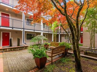 6600 SE Division St APT 202, Portland, OR 97206
