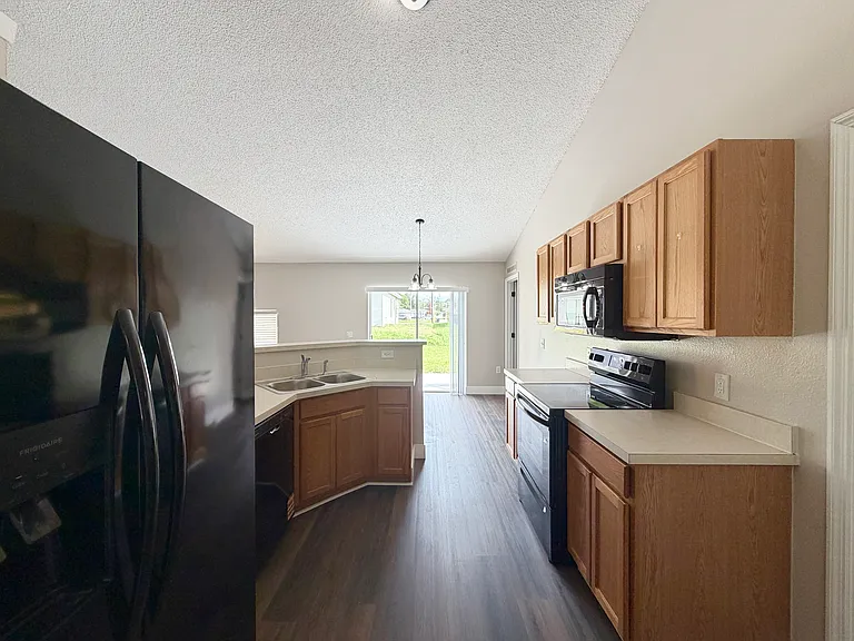 47 Sawfish Ct — Photo 8