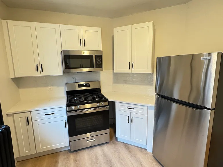 1462 Commonwealth Ave #2G — Photo 3