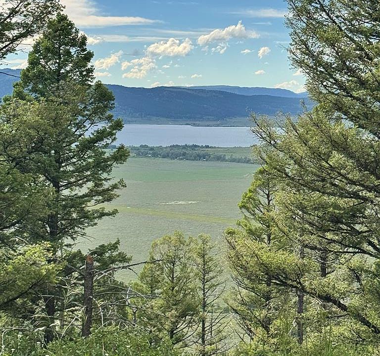1st image of Mountain Dr