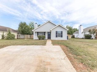 204 Brandonshire Ln, Bonaire, GA