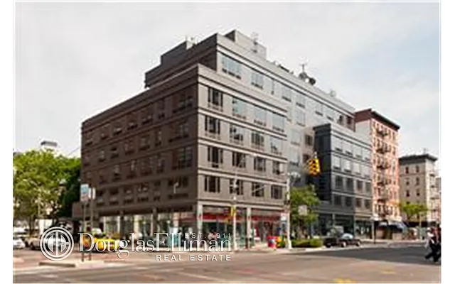 Rented by Douglas Elliman | media 7