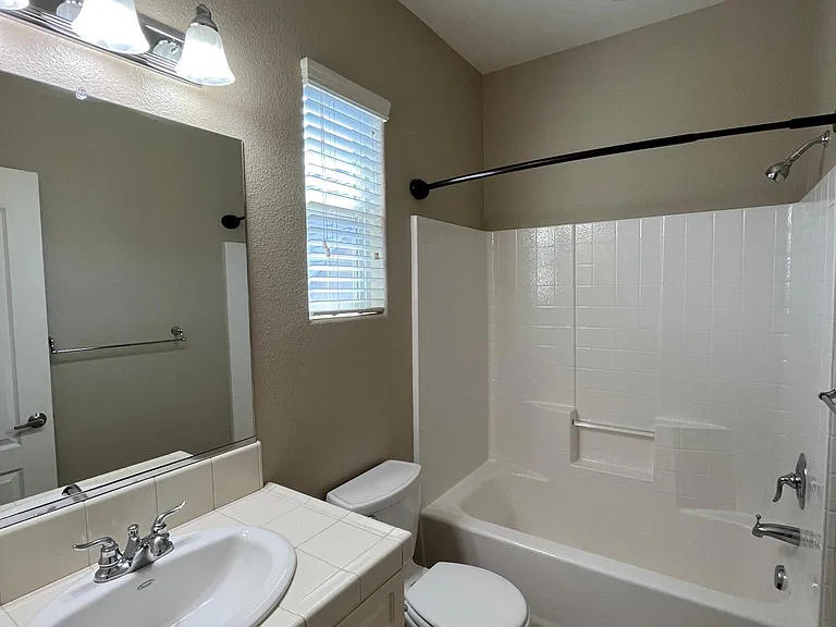 3848 Moody Ln — Photo 7
