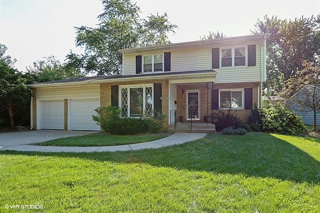 1st image of 129 N Clark Dr