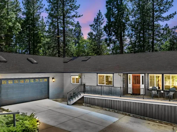 21120 Vista Amorosa Ct, Pine Grove, CA 95665