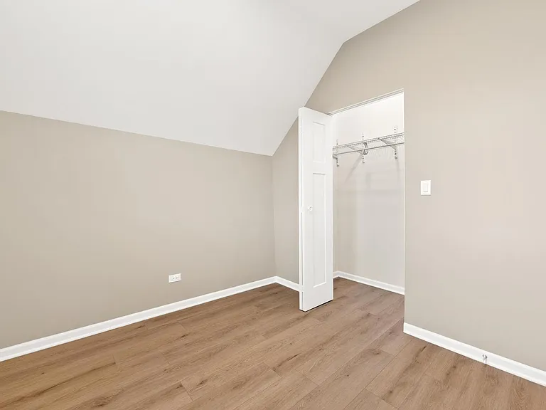 3311 N Ravenswood Ave #1 — Photo 6
