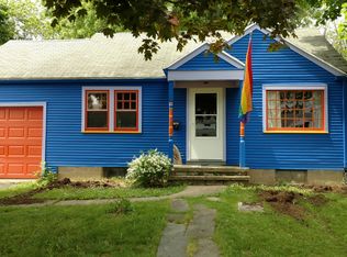 105 Meadowbrook Rd, Rochester, NY 14620