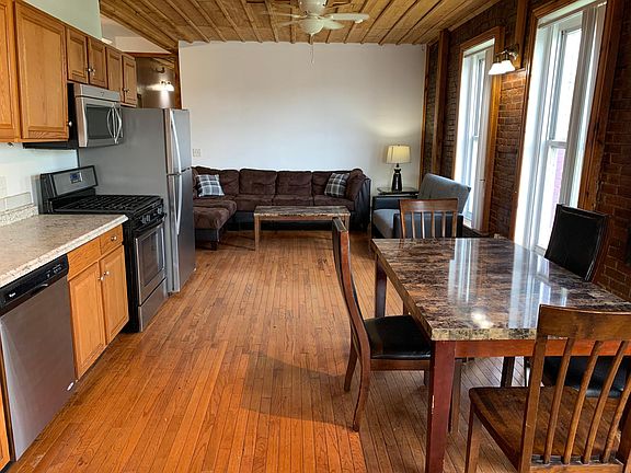 4th image of 142 Front St #3