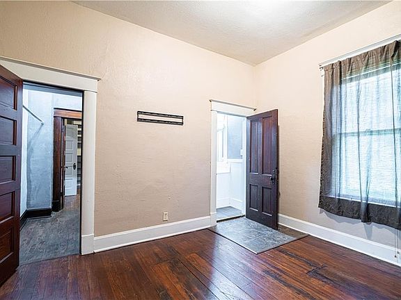5th image of 1319 Garfield Ave