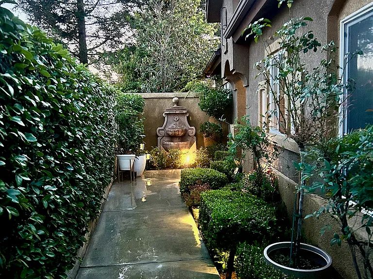 4401 Porta Al Fortezza — Photo 1