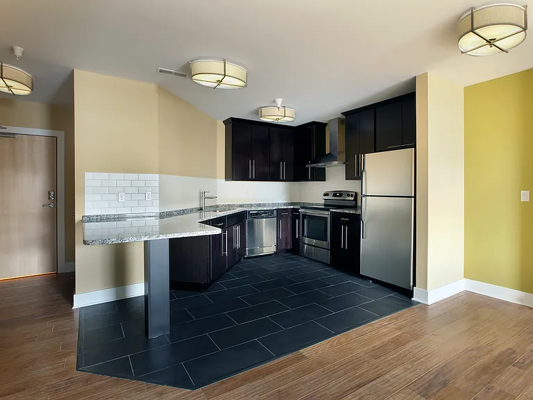 834 Lake Drive Apartments — Photo 6