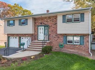 37 Fanning St, Fords, NJ 08863