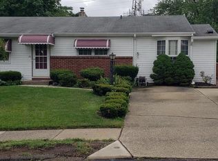 33 Tunison Rd, New Brunswick, NJ 08901