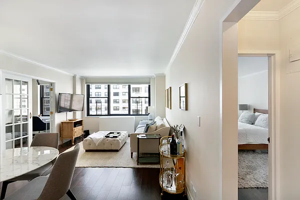 Sold by Compass | media 10