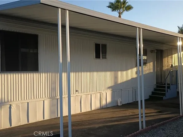 260 N Lyon Ave #66, Hemet, CA 92543