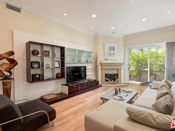 132 S Maple Dr Unit 101, Beverly Hills, CA 90212