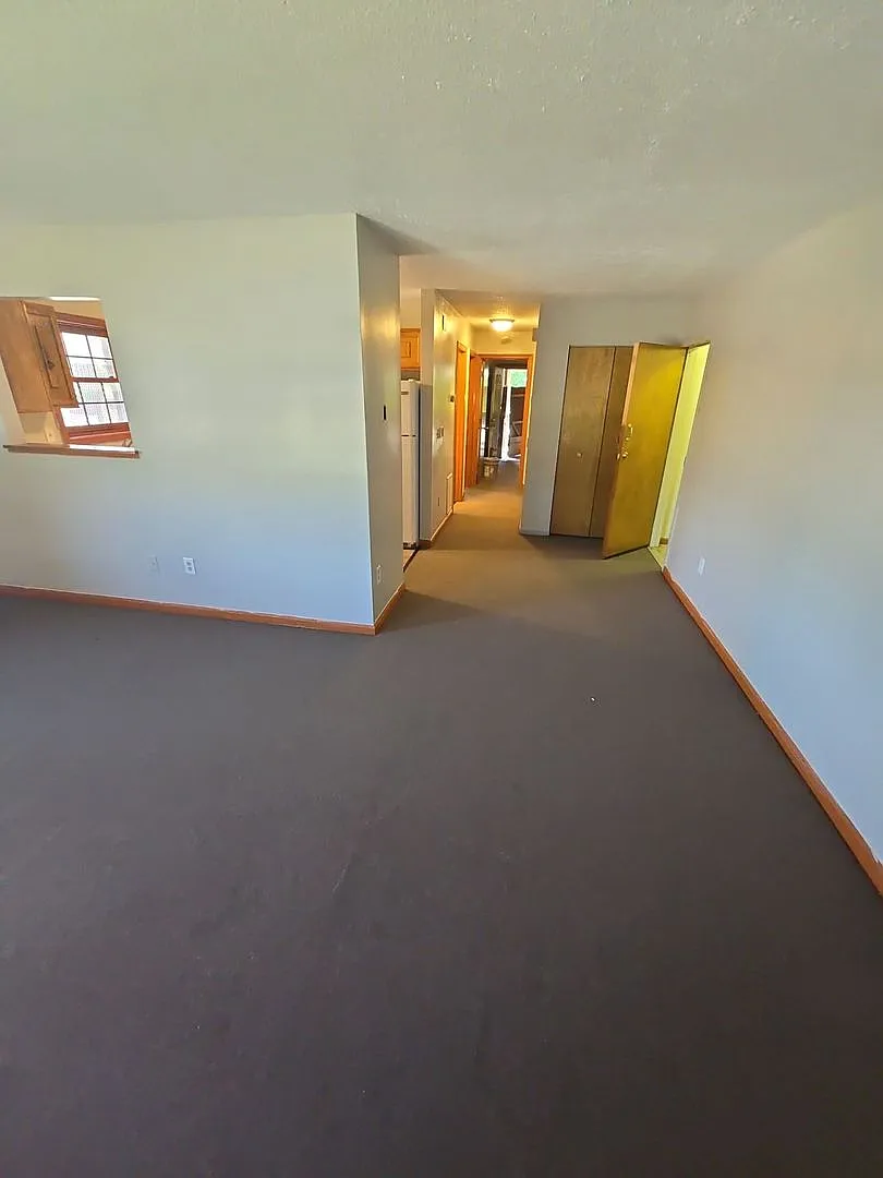 S0014 - 160 Wooster — Photo 3