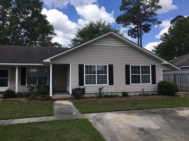 1st image of 2308 Pineview Dr