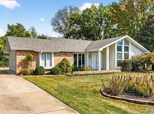 2022 Baxter Rd, Chesterfield, MO 63017