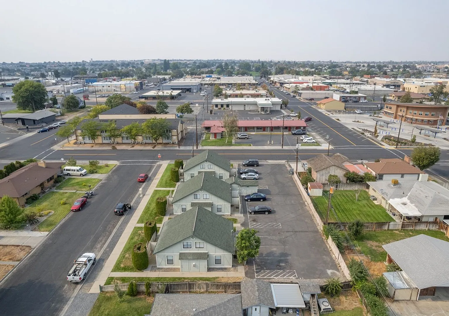 Loft-Style 1-Bedroom | Downtown Moses Lake | $850/Mo | Water/Sewer/Garbage Included — Photo 3