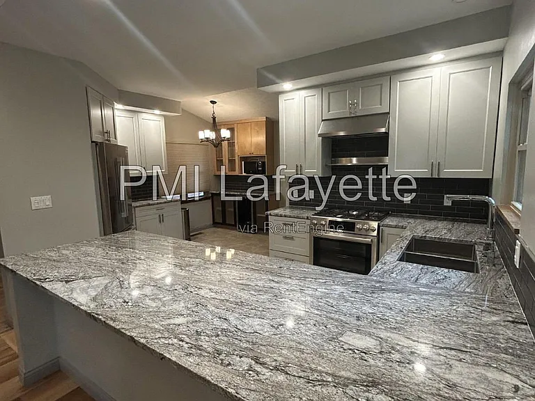 3581 Creek Rdg — Photo 8